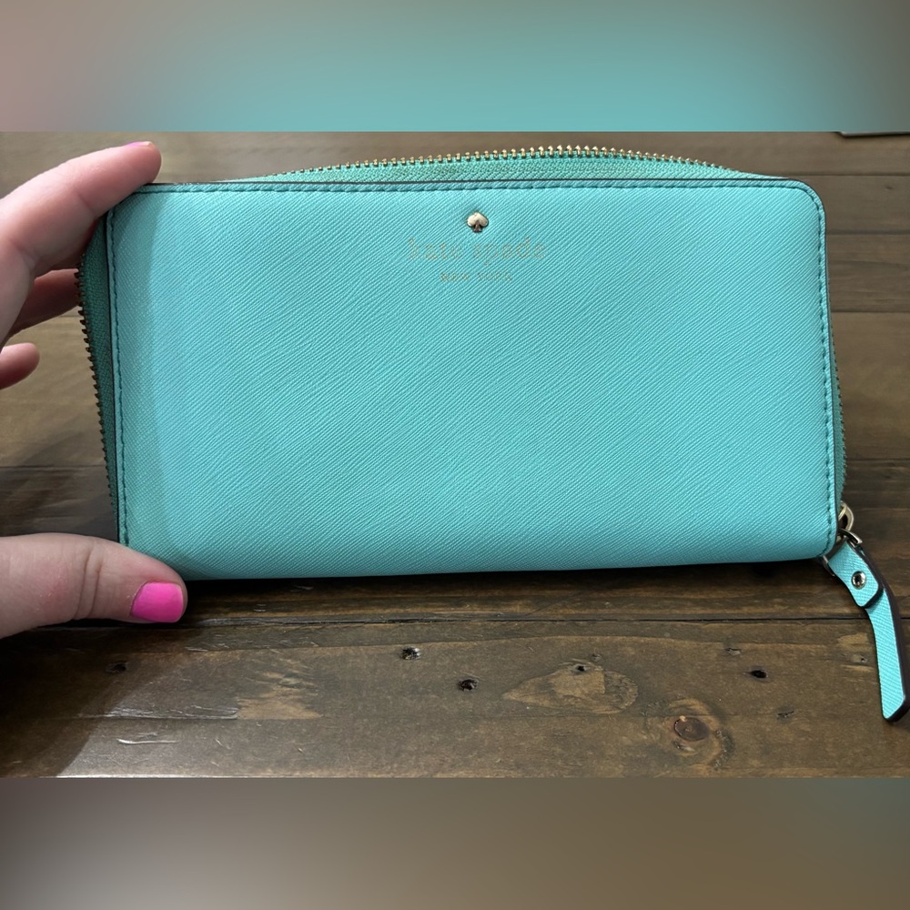 Kate Spade Cedar Street Lacey Aqua Blue Wallet
